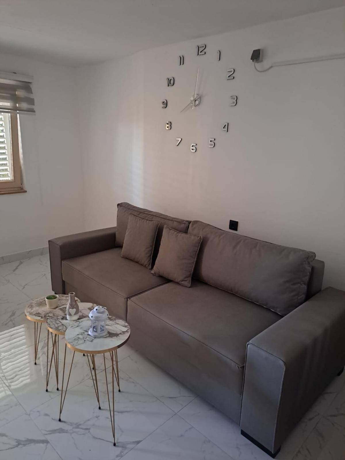 Apartmani Ana Tribalj エクステリア 写真