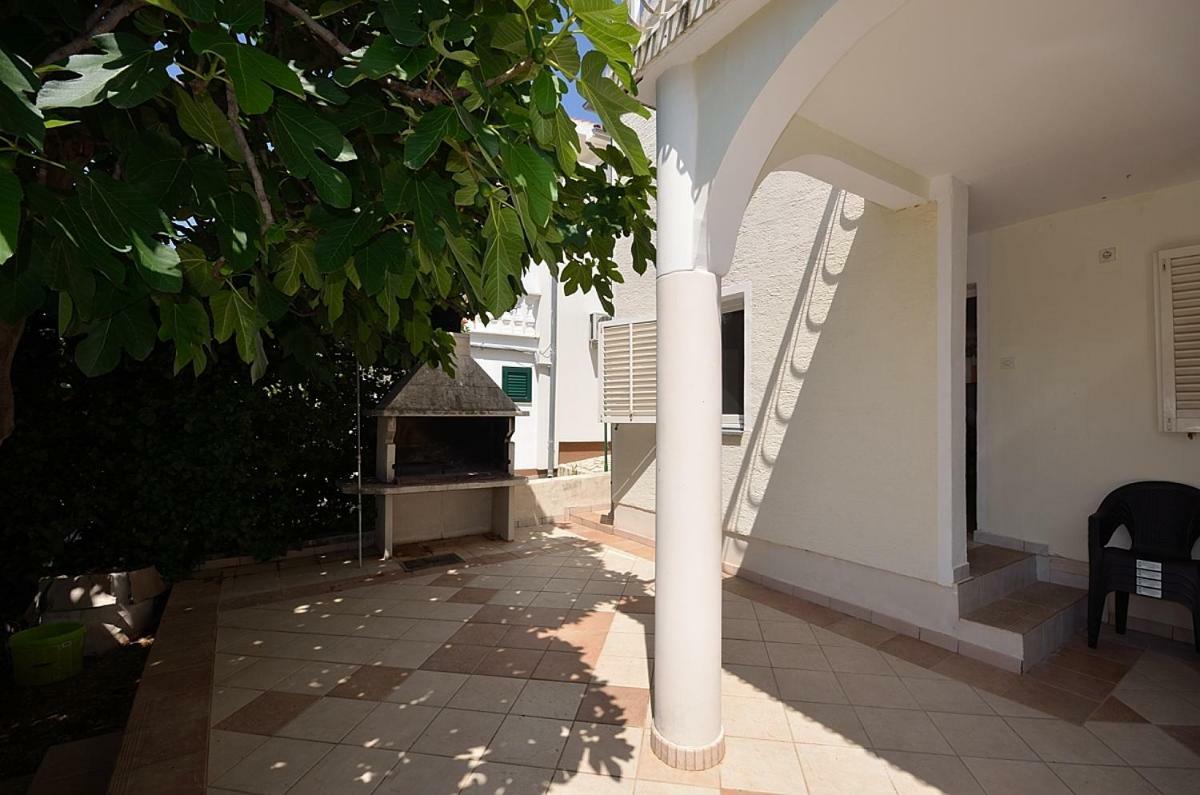 Apartmani Ana Tribalj エクステリア 写真